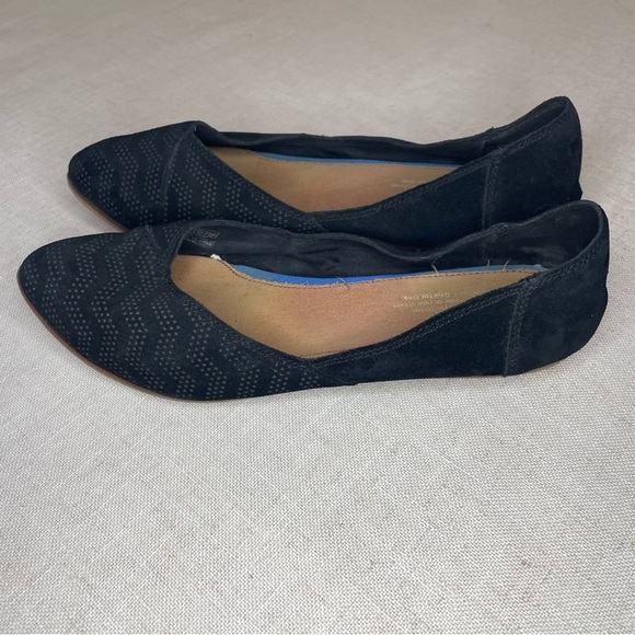 Toms Shoes - Toms Black Suede Flats​